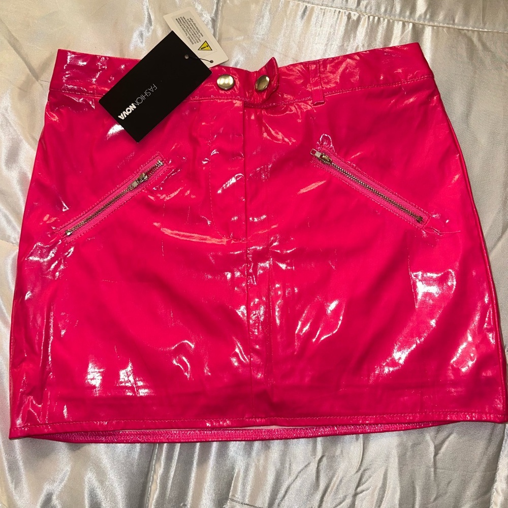 💕Neon Pink leather skirt 💕